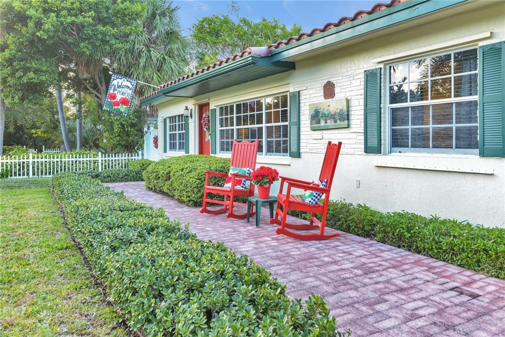 HILLSBORO SHORES - Residential