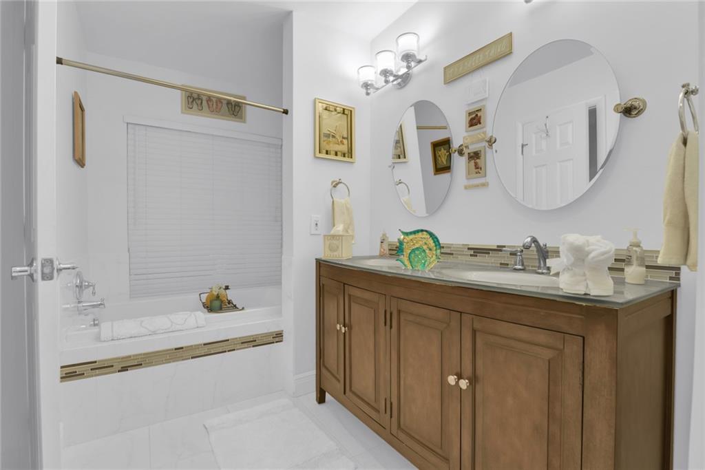 HILLSBORO SHORES - Residential