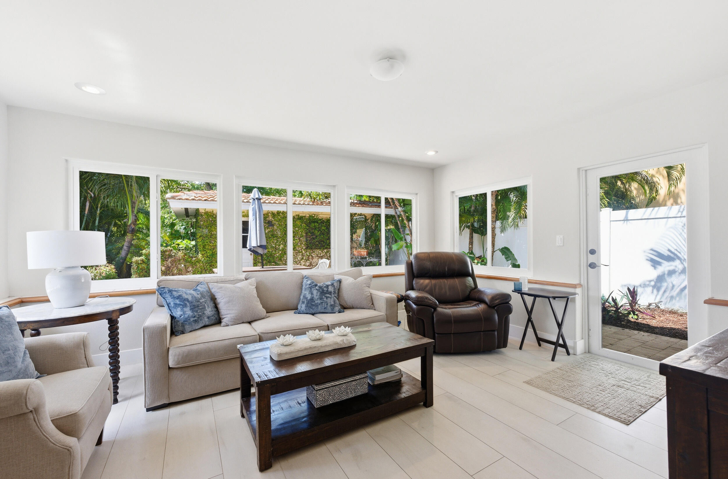 River Oaks - Residential