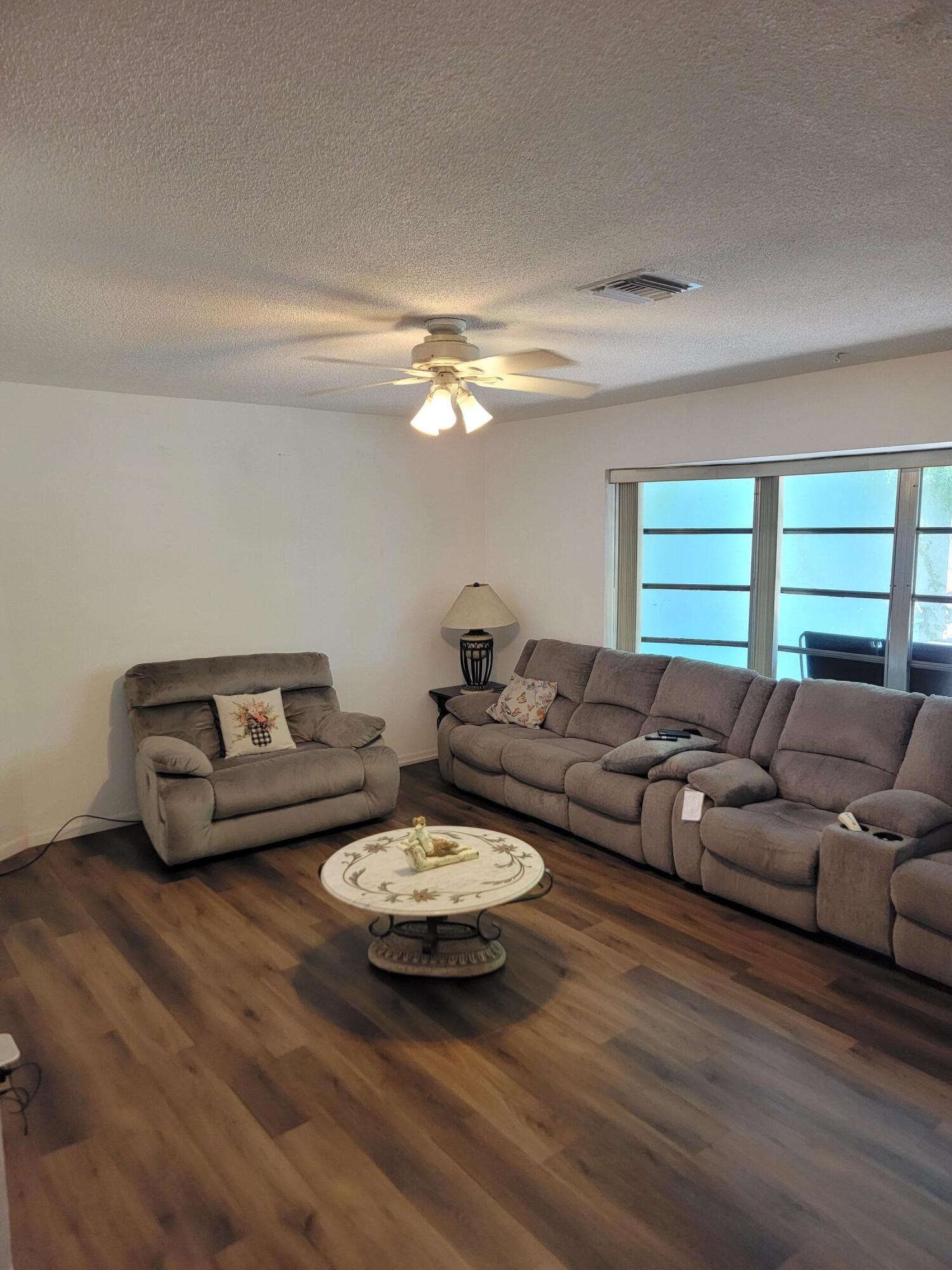 OAKLAND HILLS 1ST SEC - Residential