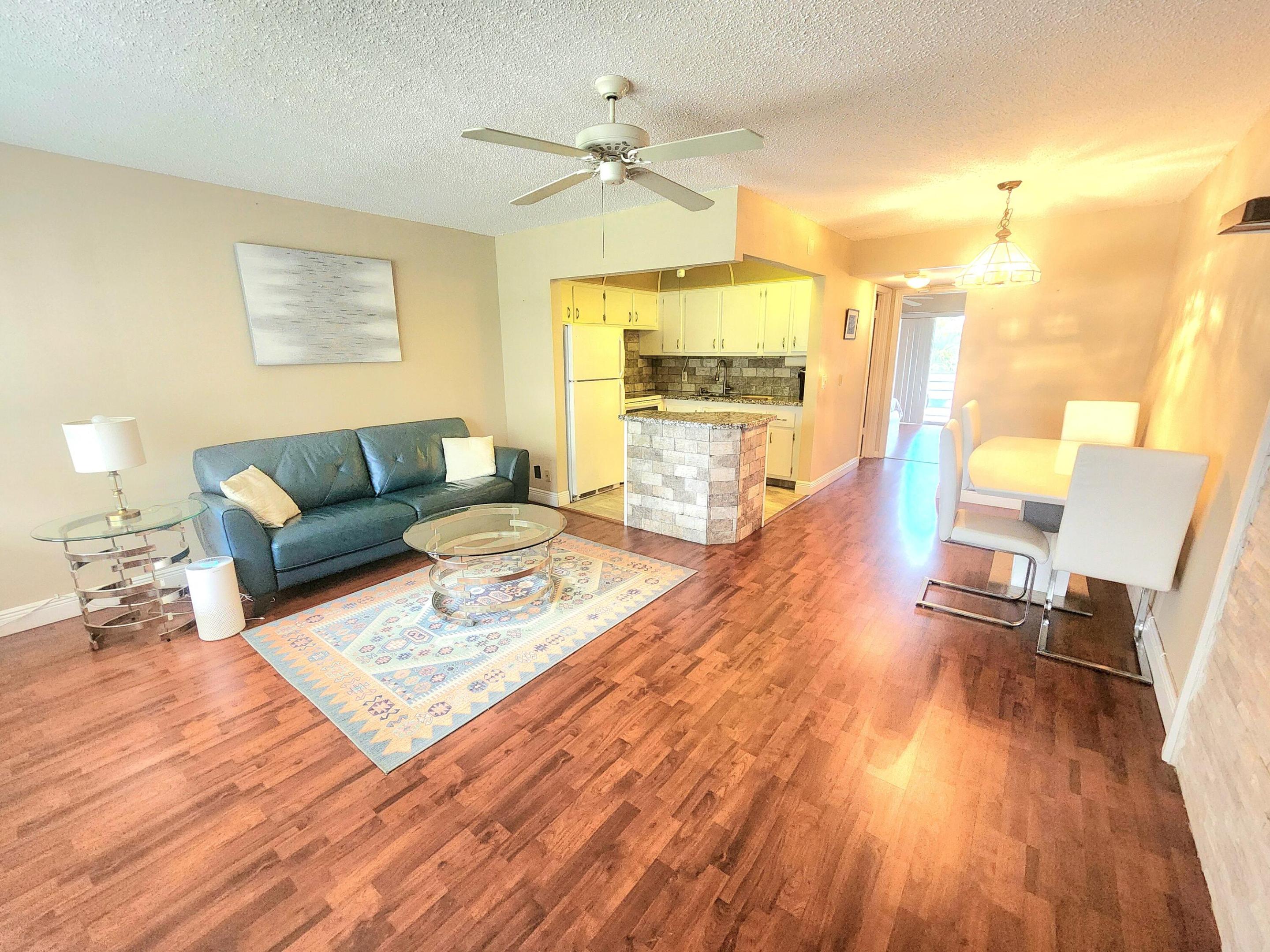 MARKHAM G CONDO - Residential