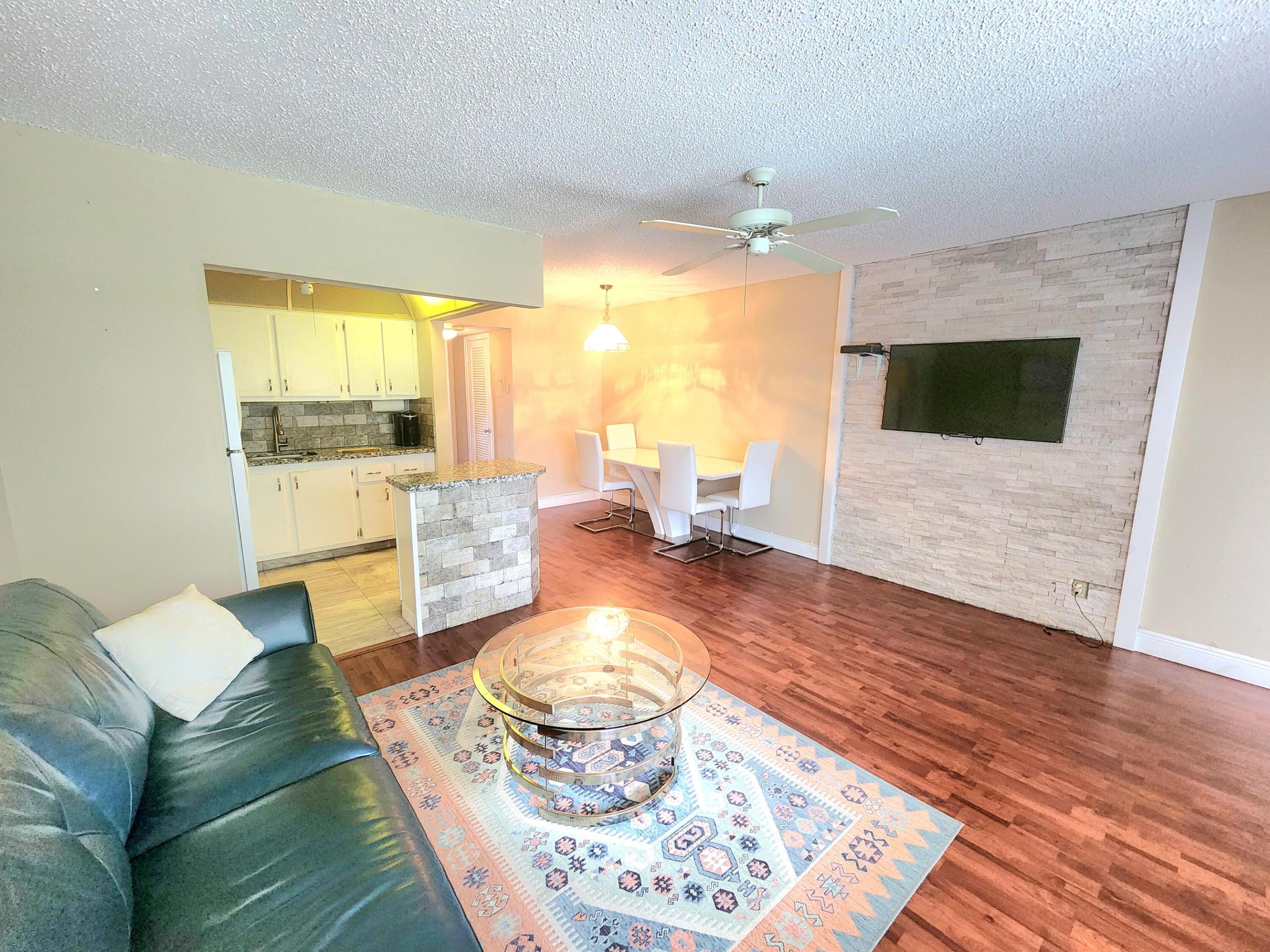 MARKHAM G CONDO - Residential