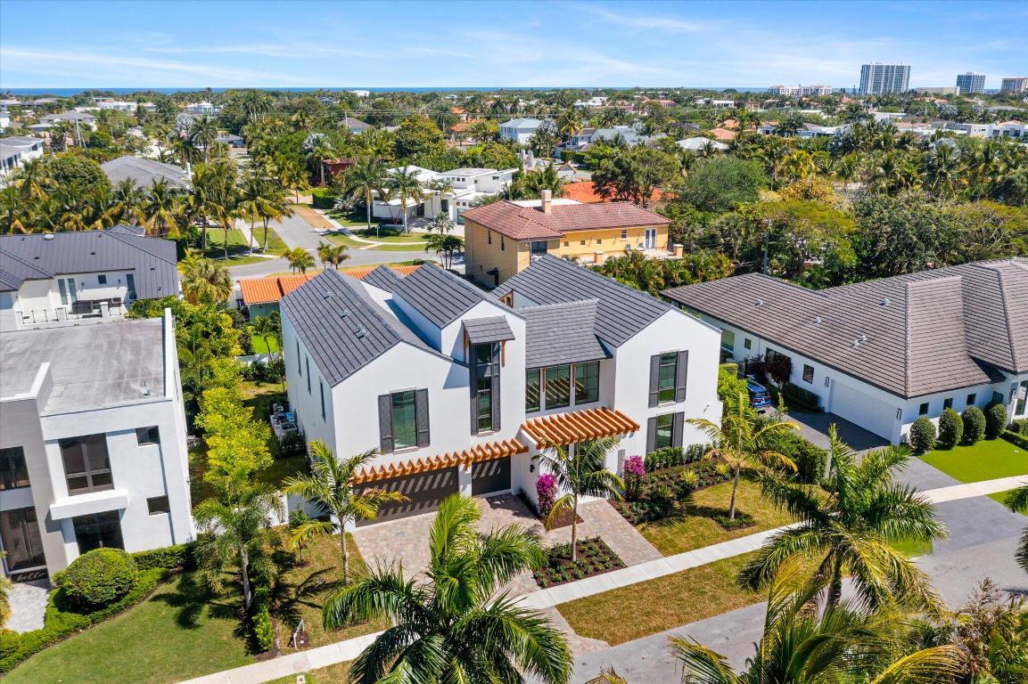 BOCA VILLAS - Residential