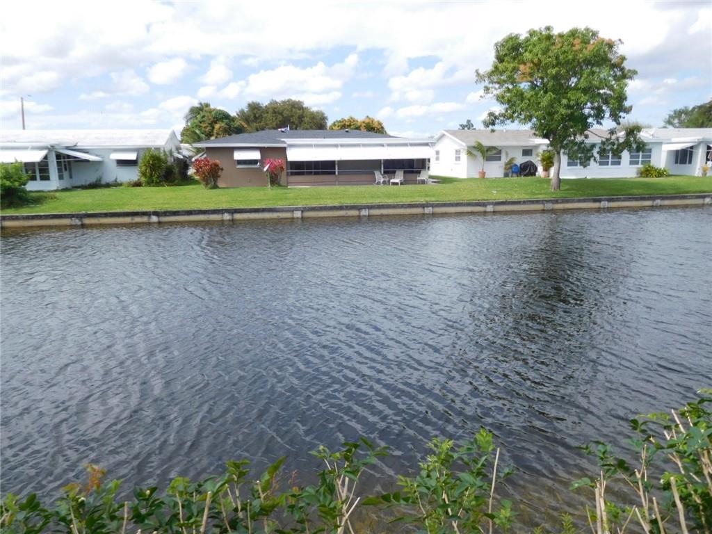 Mainlands Of Tamarac Lake - Residential