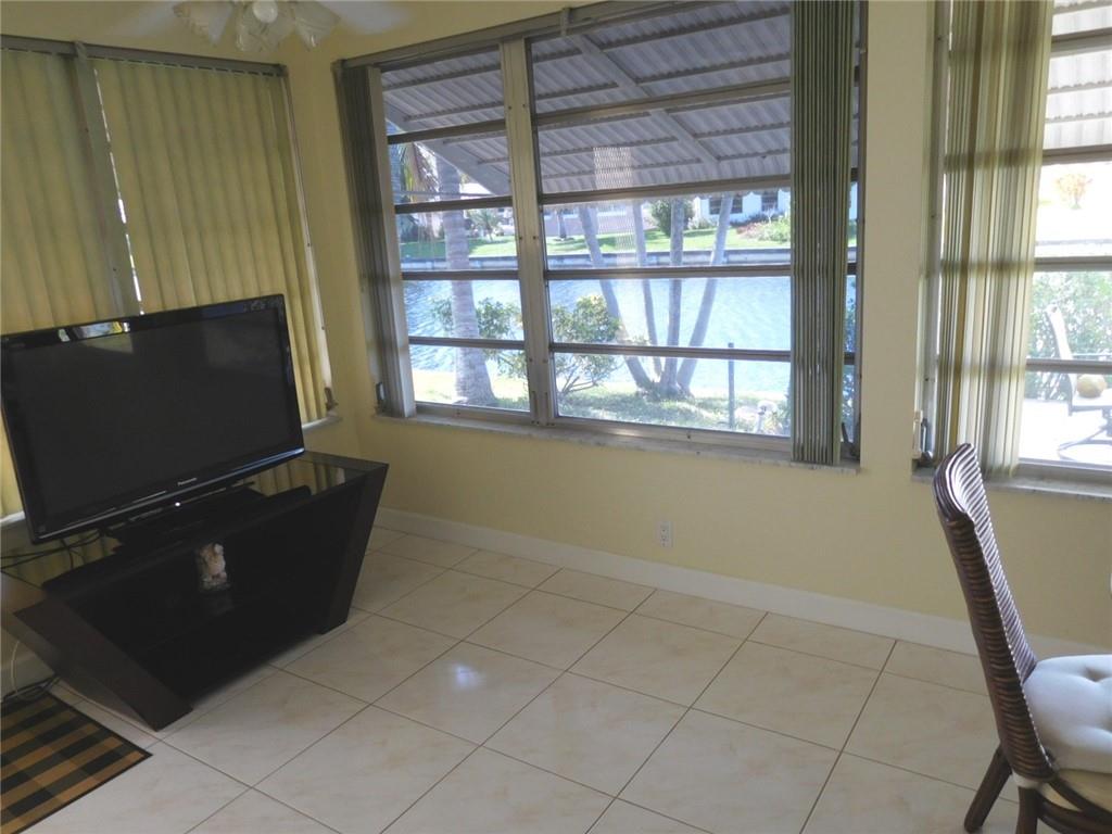 Mainlands Of Tamarac Lake - Residential