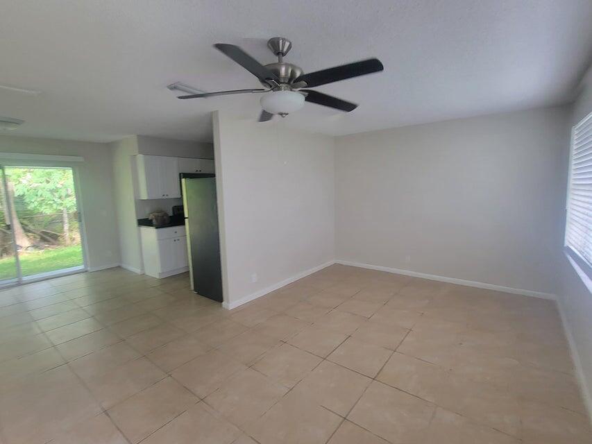 HIGH POINT - Residential Lease