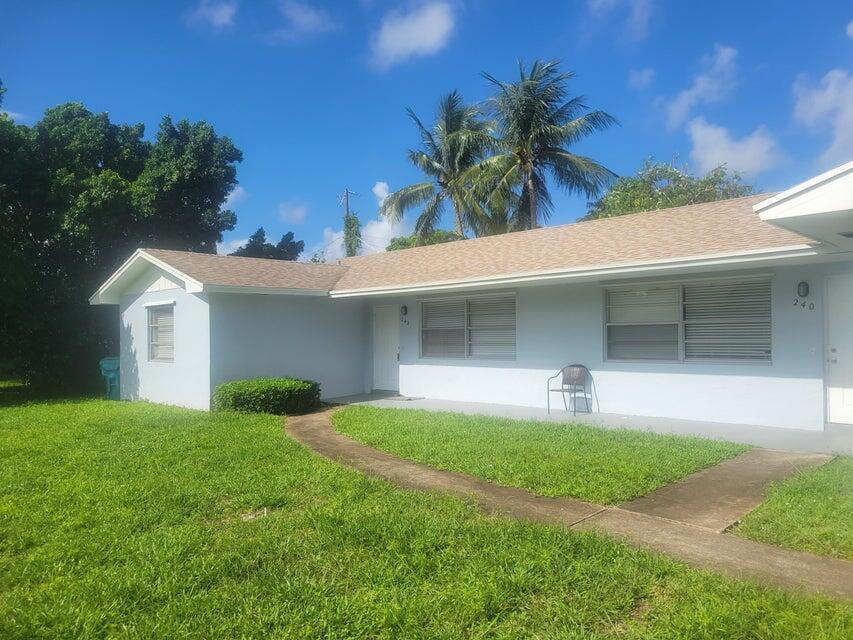 HIGH POINT - Residential Lease