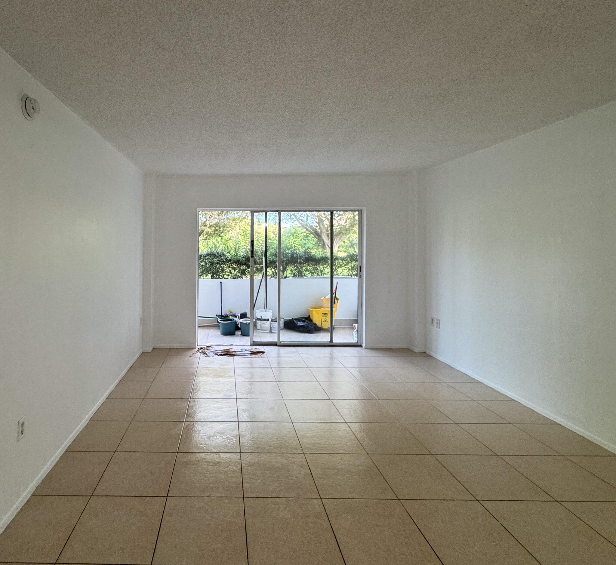 MANORS OF INVERRARY I-10 - Residential