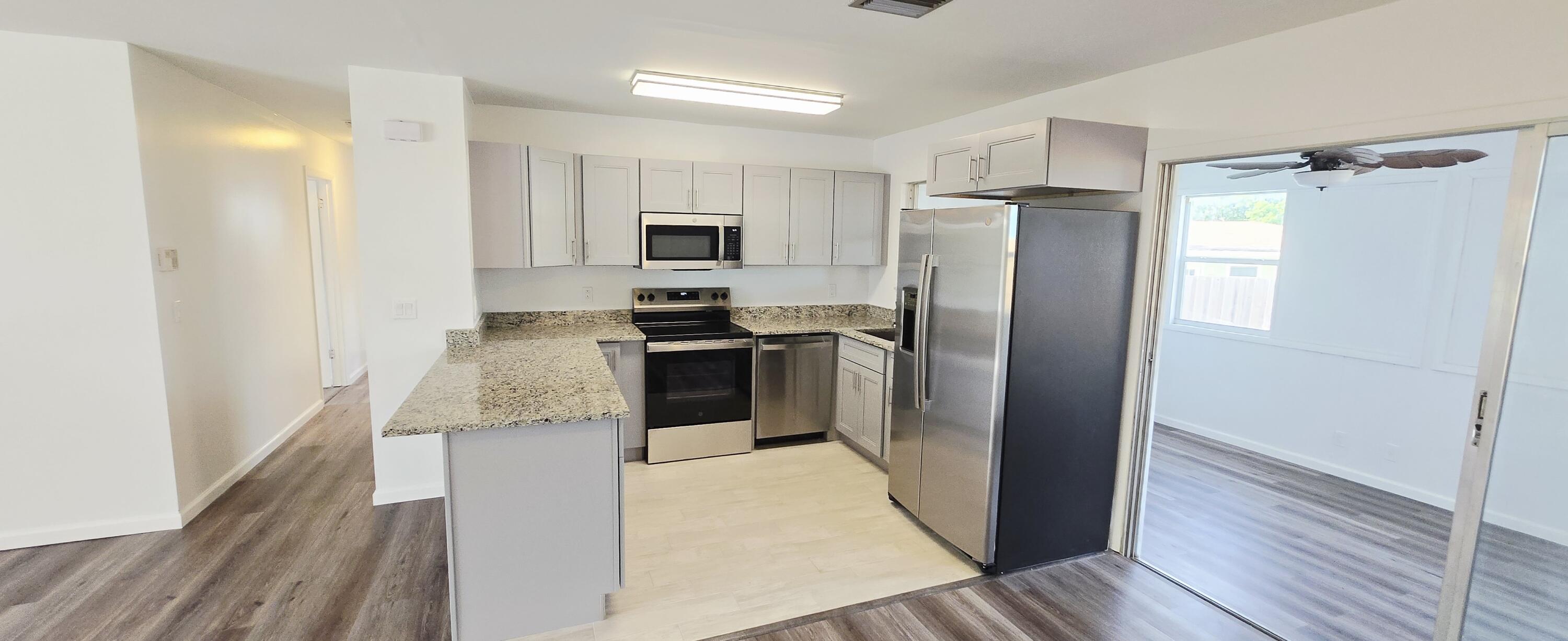 LEILANI HEIGHTS - Residential Lease