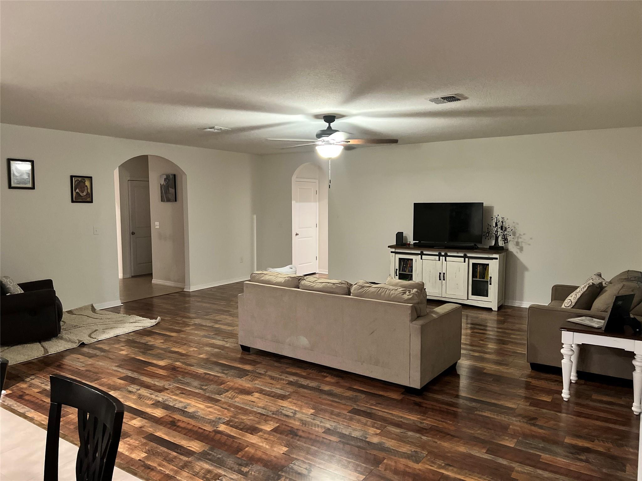 LAKE DIAMOND NORTH - Residential