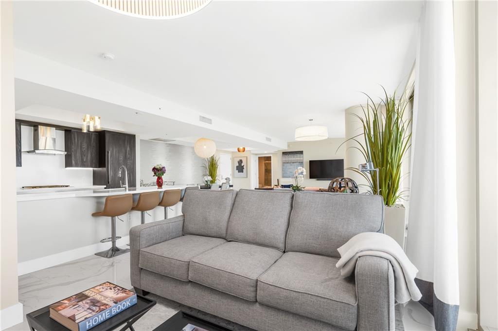 RIVA - Residential