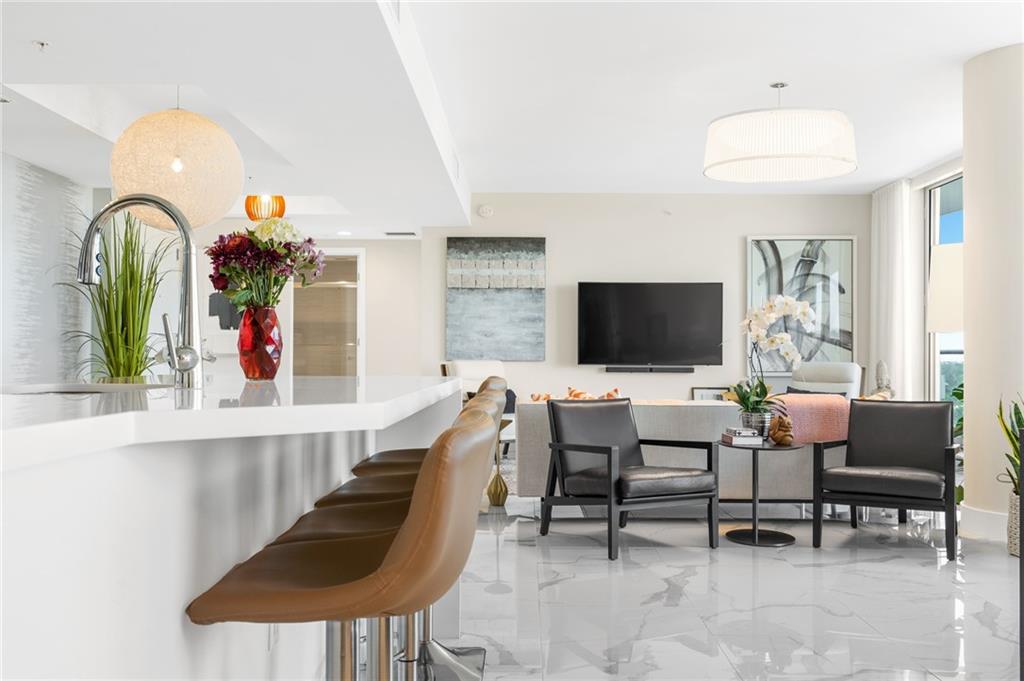 RIVA - Residential