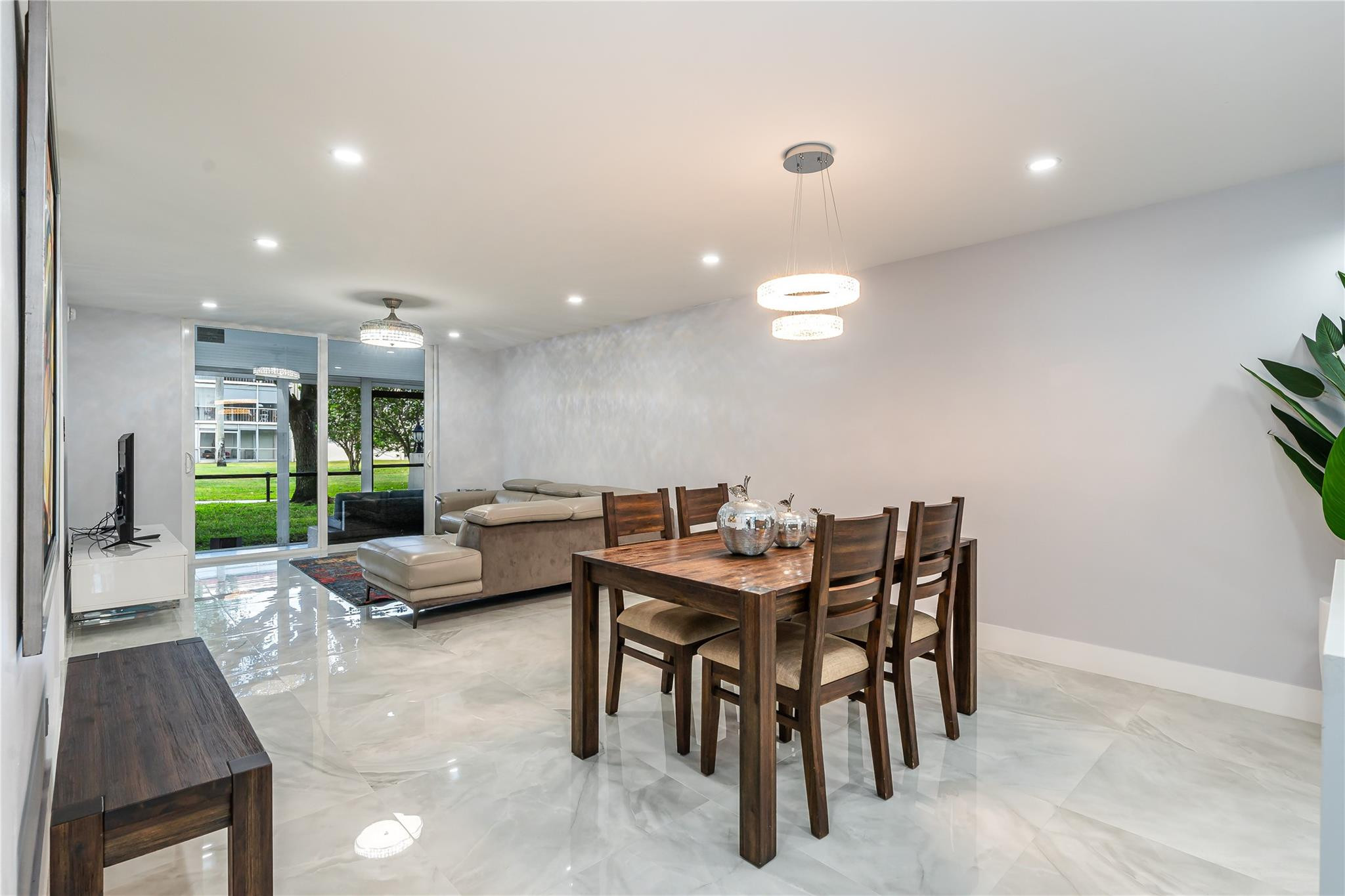 Hollybrook Golf & Tennis - Residential