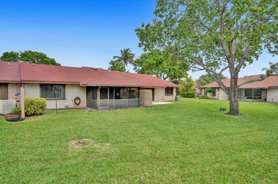 BOYNTON LAKES 3-B - Residential