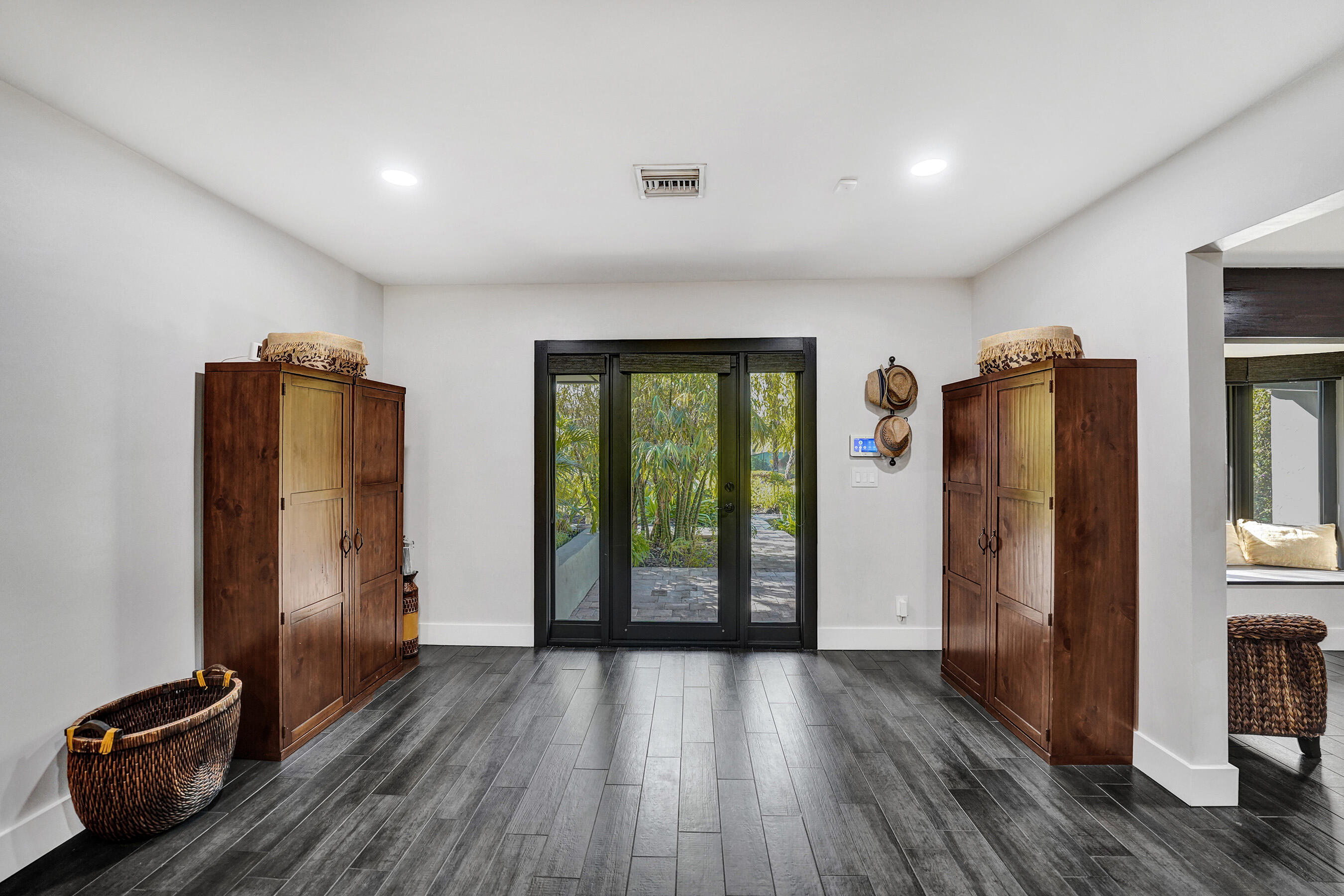 BEACH WAY HEIGHTS UNIT - Residential