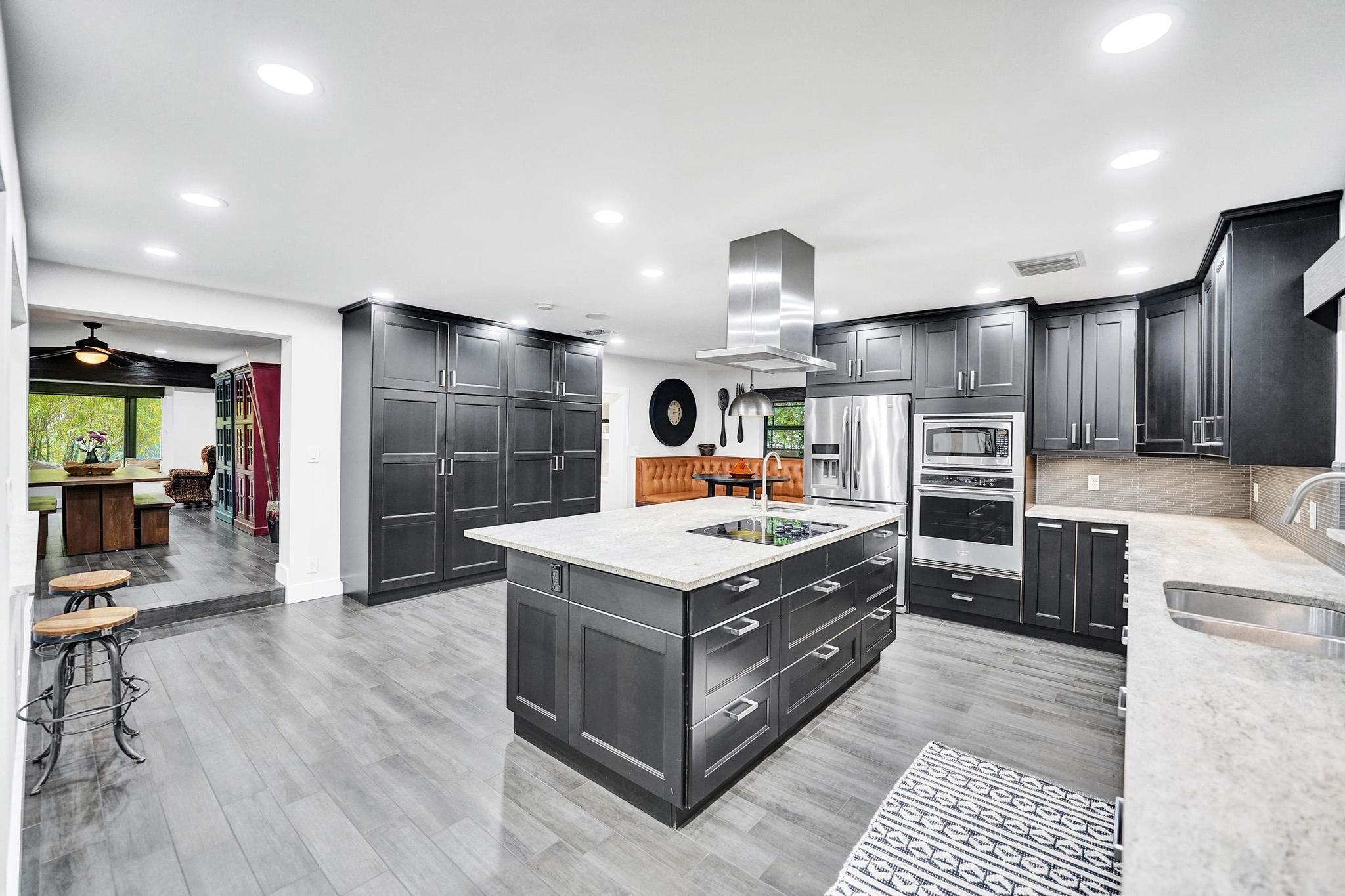 BEACH WAY HEIGHTS UNIT - Residential