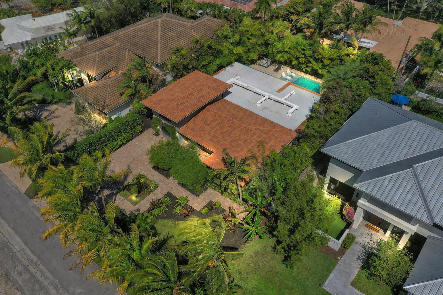 BEACH WAY HEIGHTS UNIT - Residential