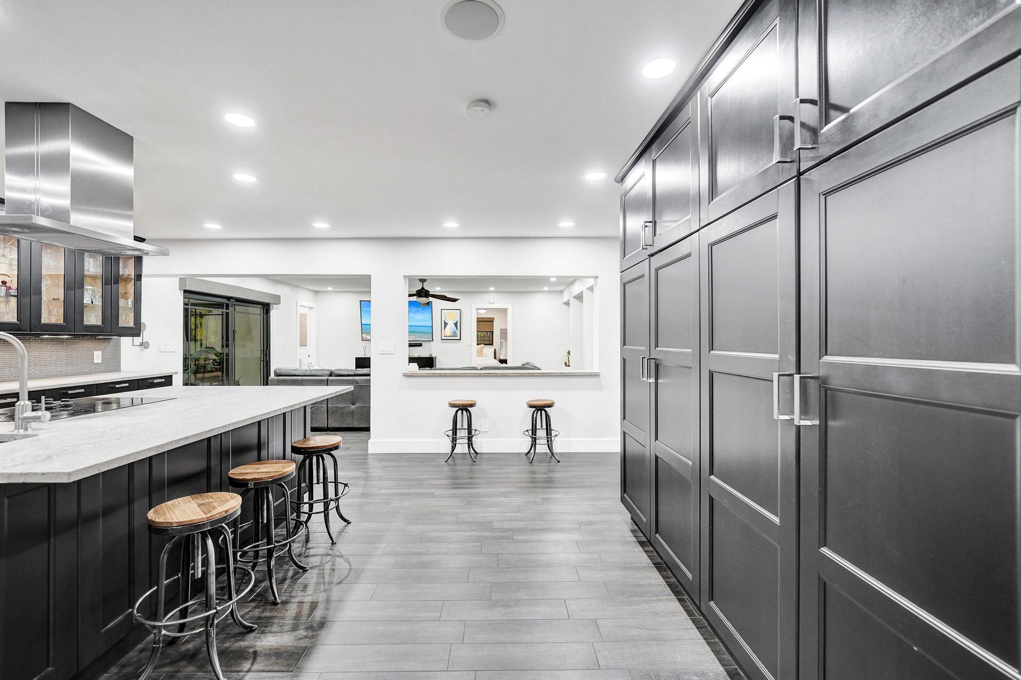 BEACH WAY HEIGHTS UNIT - Residential