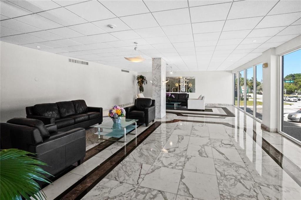 CARLTON TOWER CONDO - Residential Lease