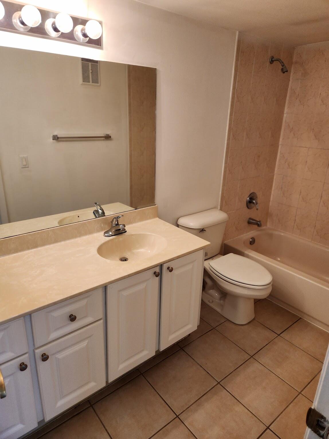 BELASERA AT PINE ISLAND CONDO - Residential Lease
