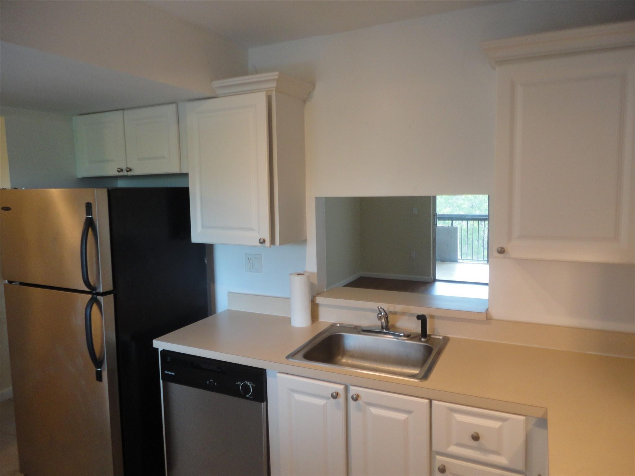 BELASERA AT PINE ISLAND CONDO - Residential Lease