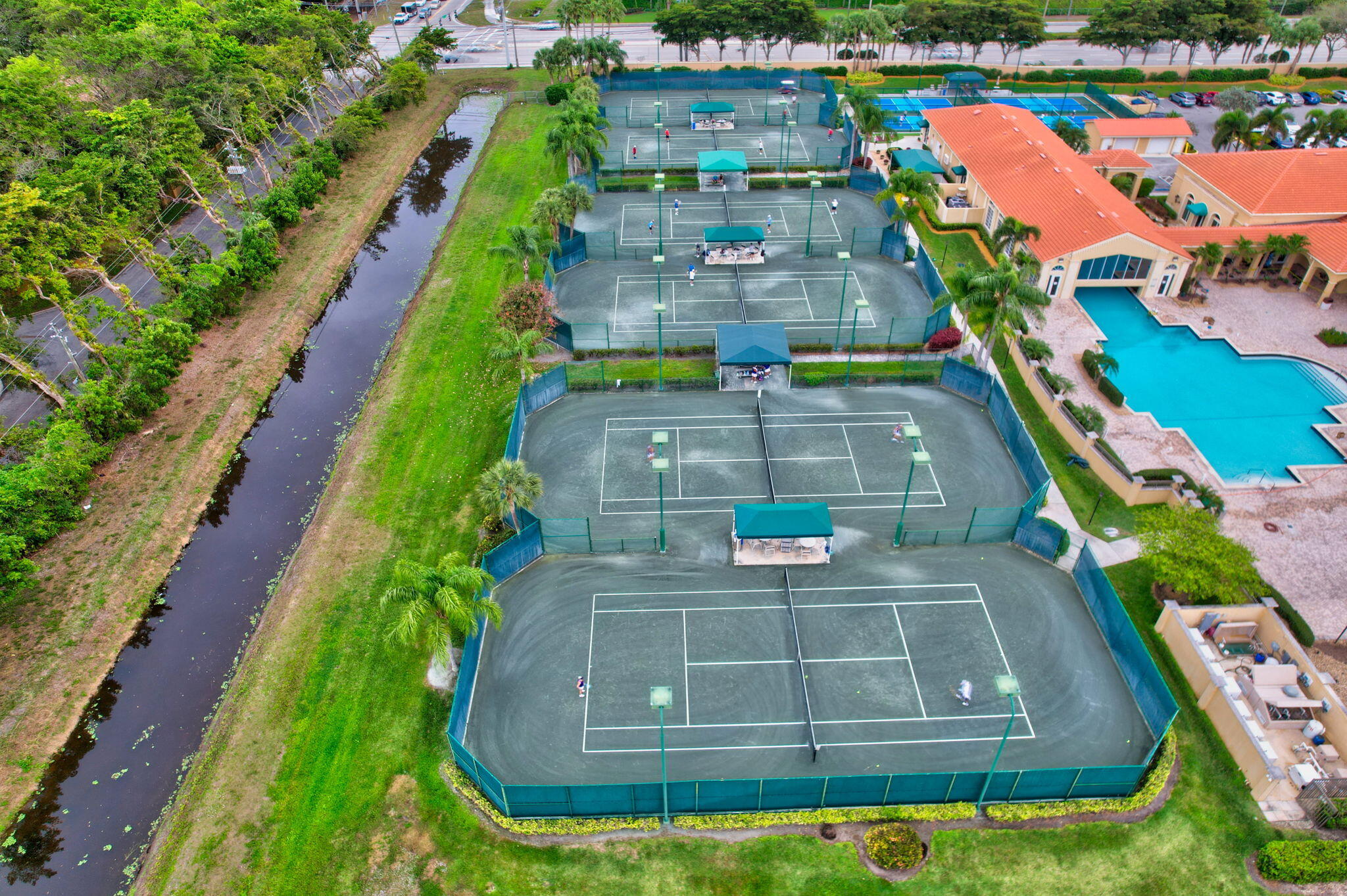 Cascade Lakes - Residential
