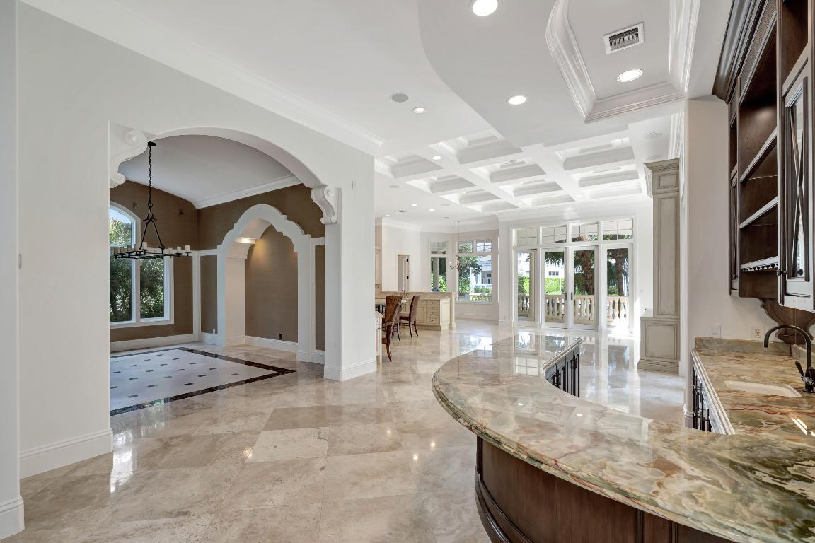 HARBOUR ISLES - Residential