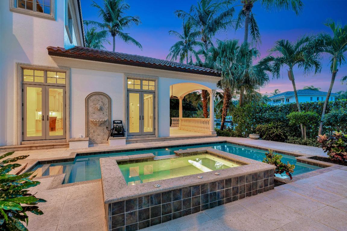 HARBOUR ISLES - Residential