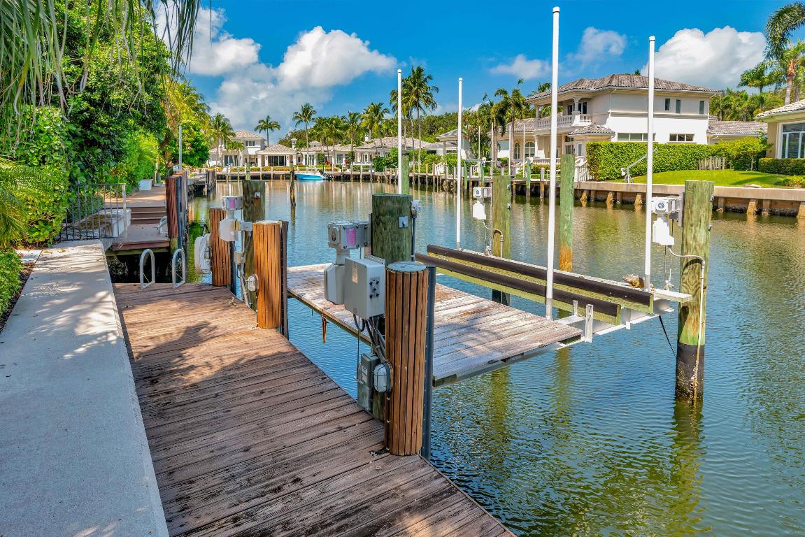 HARBOUR ISLES - Residential