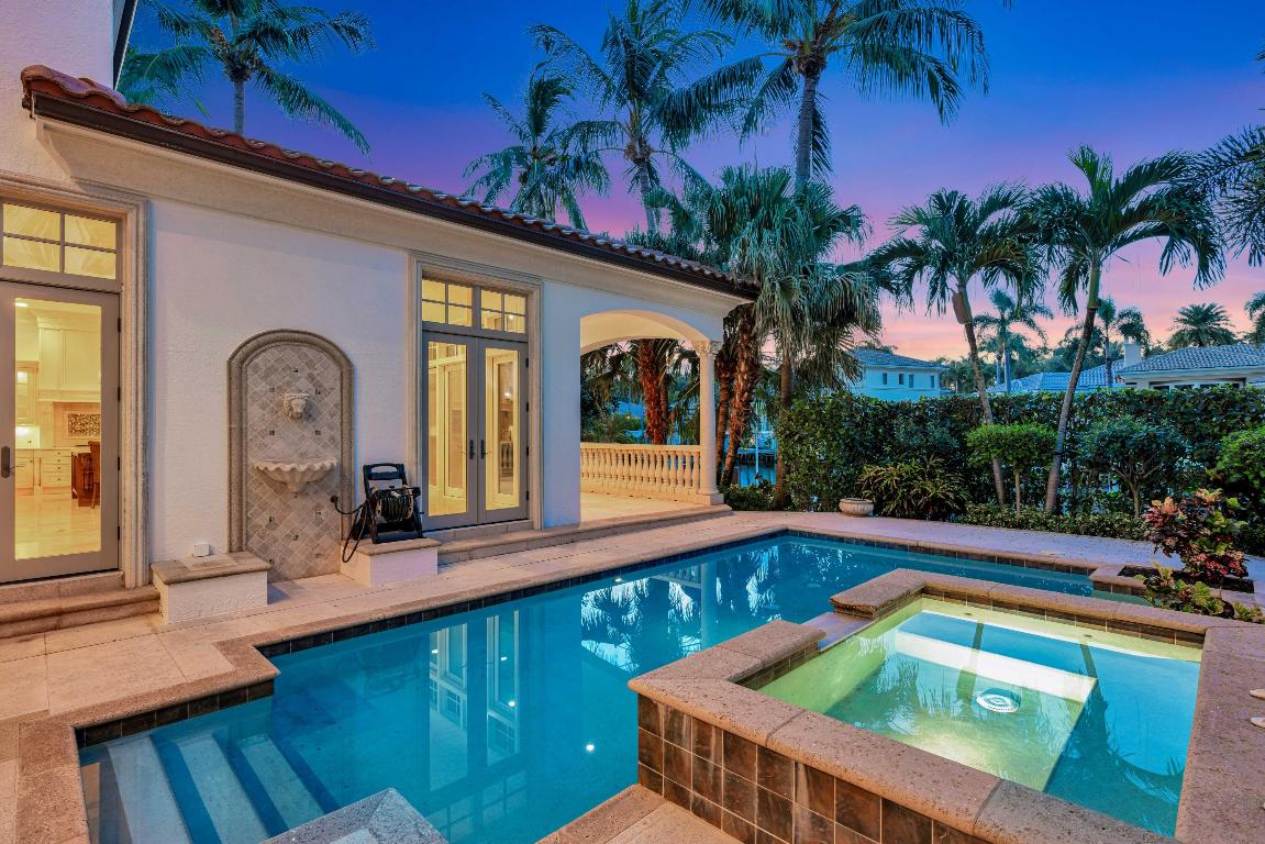 HARBOUR ISLES - Residential