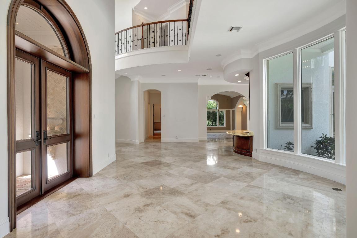 HARBOUR ISLES - Residential