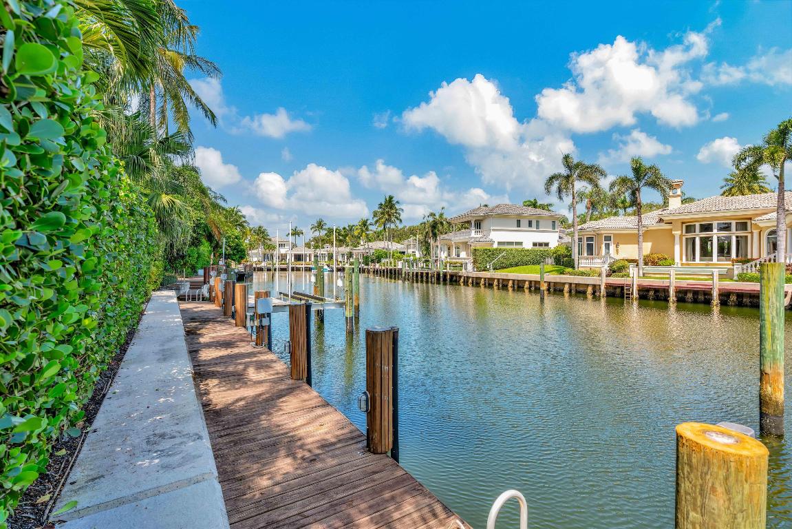 HARBOUR ISLES - Residential