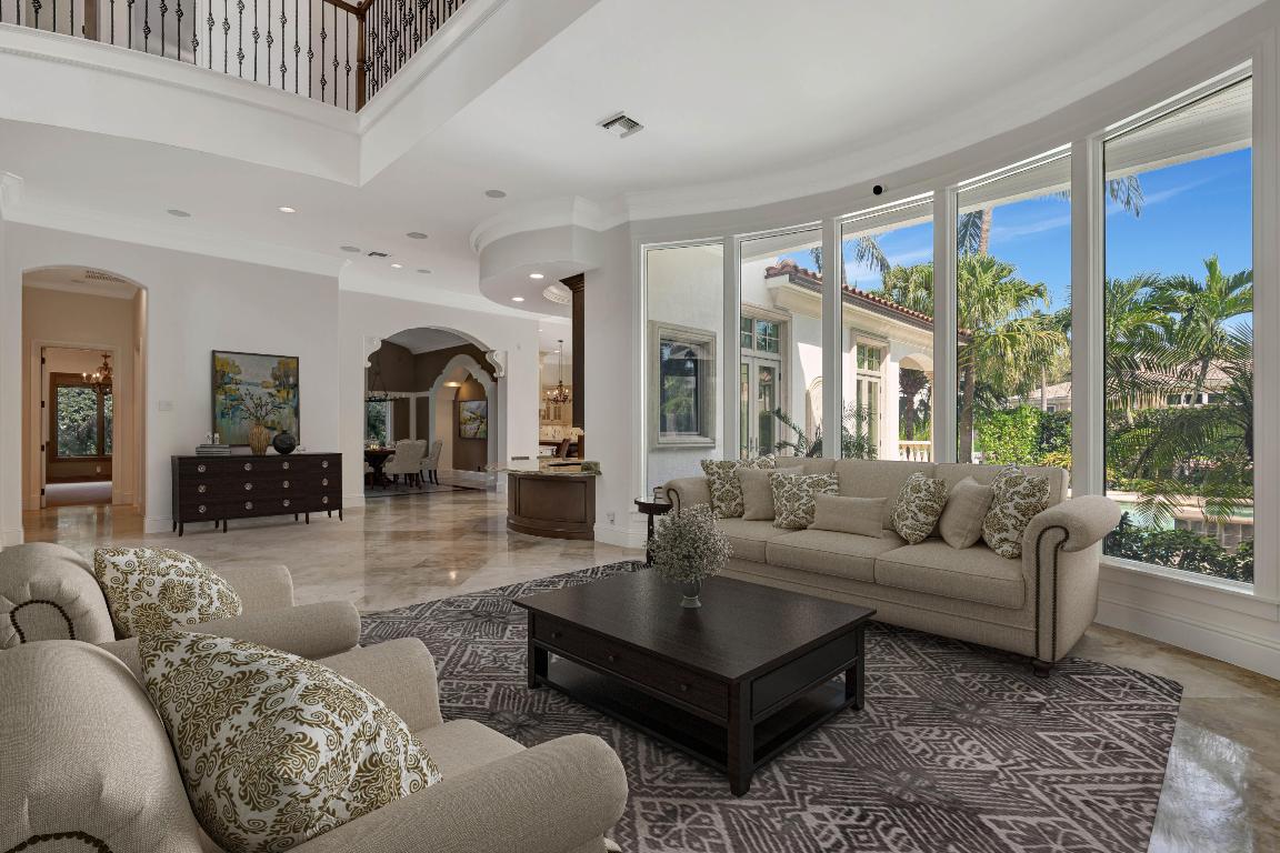 HARBOUR ISLES - Residential