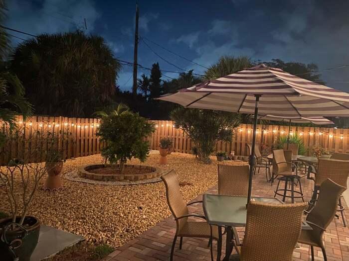 NORTH LAKE WORTH - Residential Lease