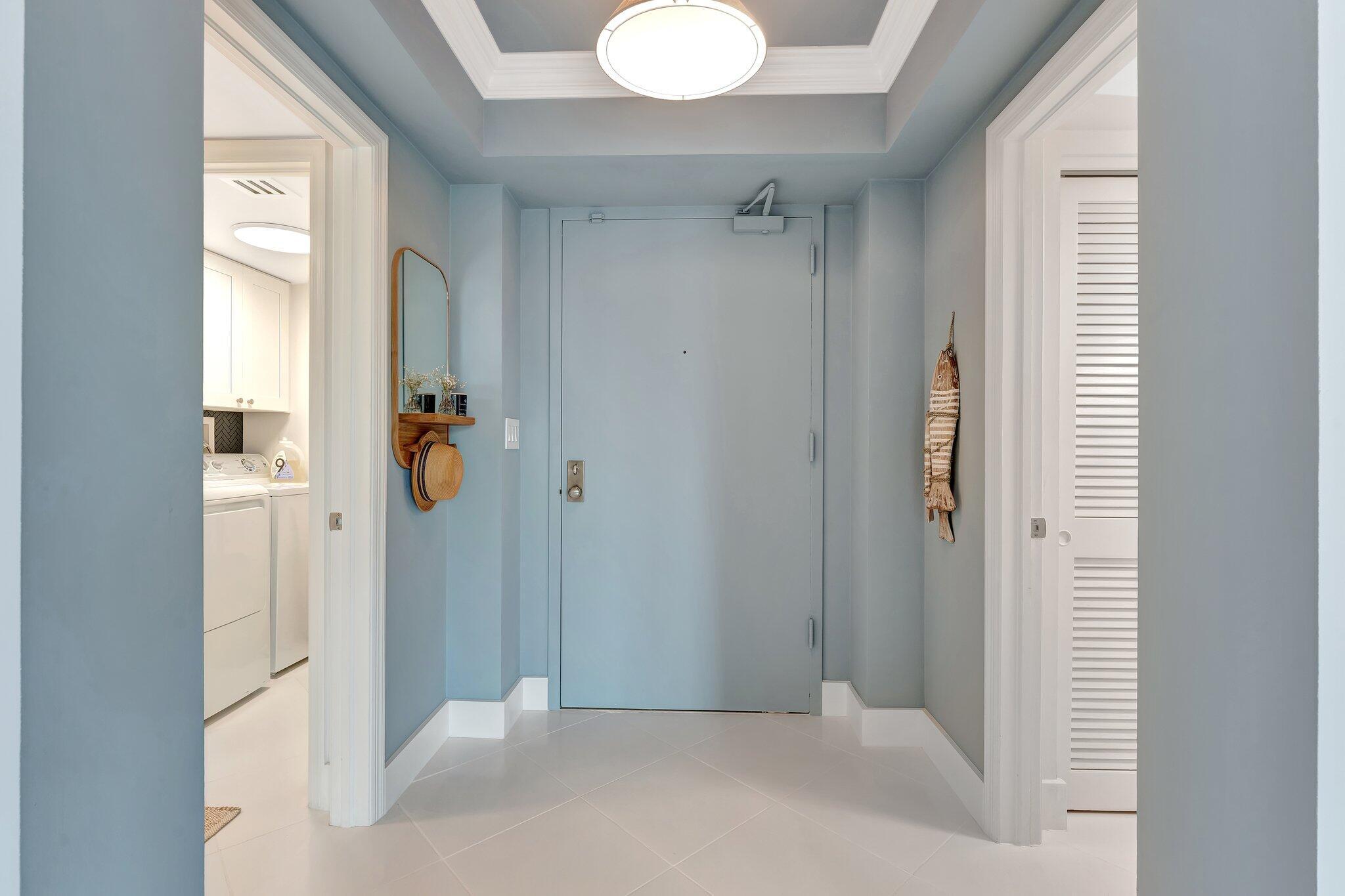 MIZNER COURT CONDO - Residential Lease