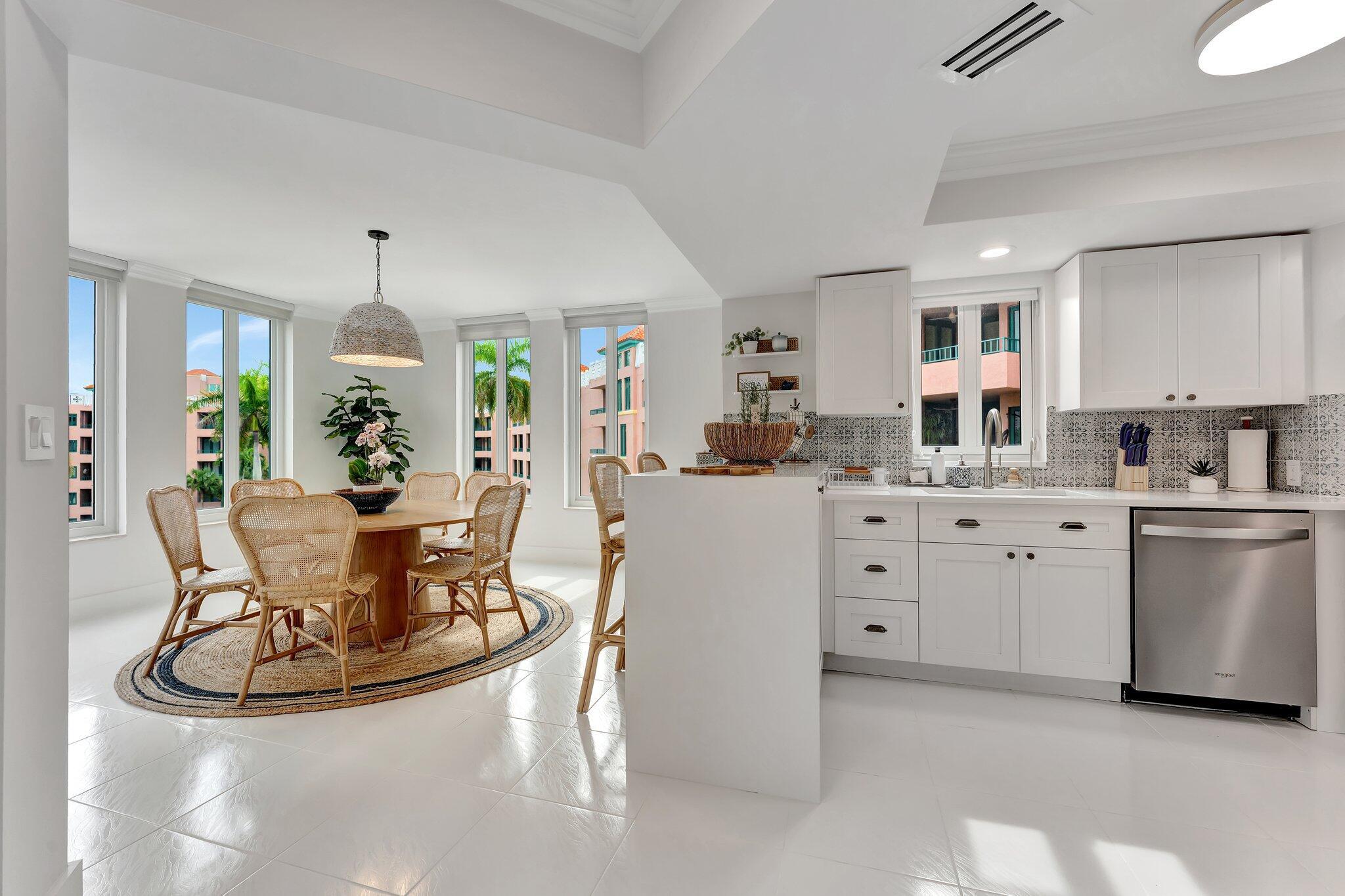 MIZNER COURT CONDO - Residential Lease