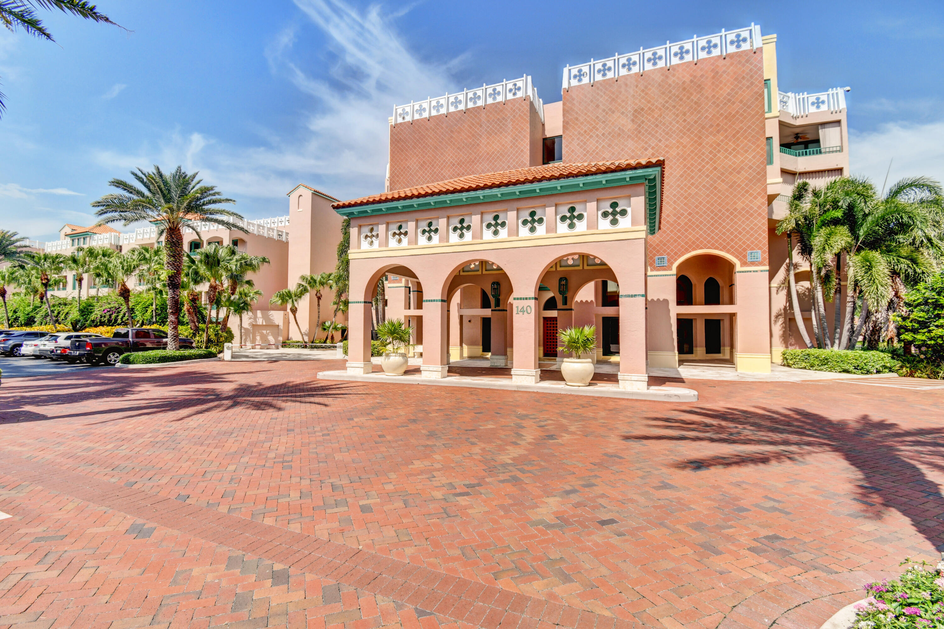 MIZNER COURT CONDO - Residential Lease