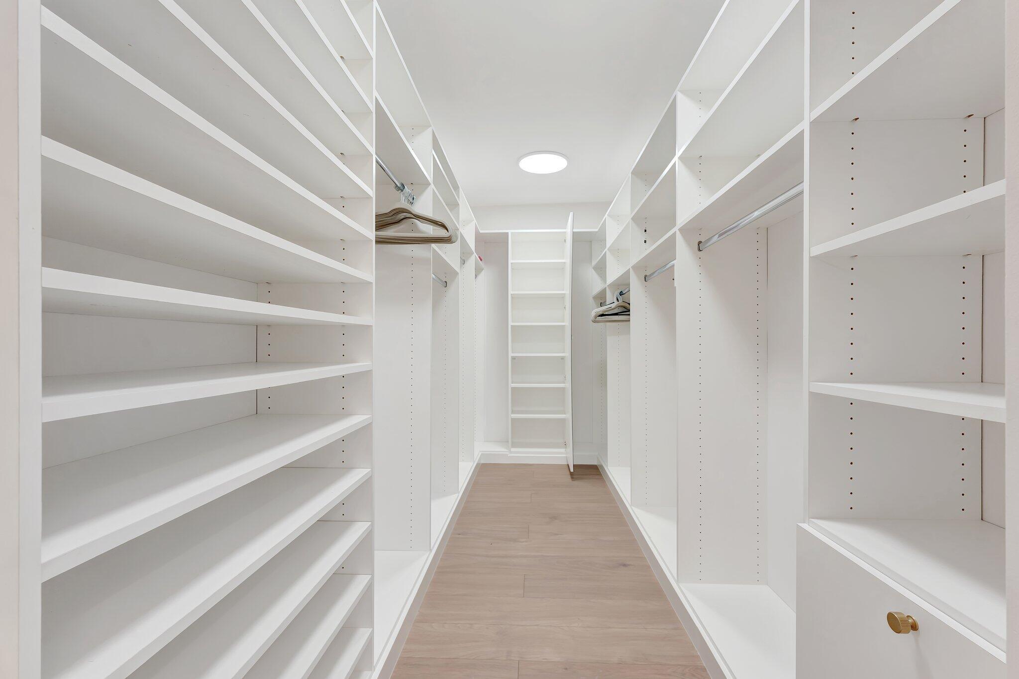 MIZNER COURT CONDO - Residential Lease