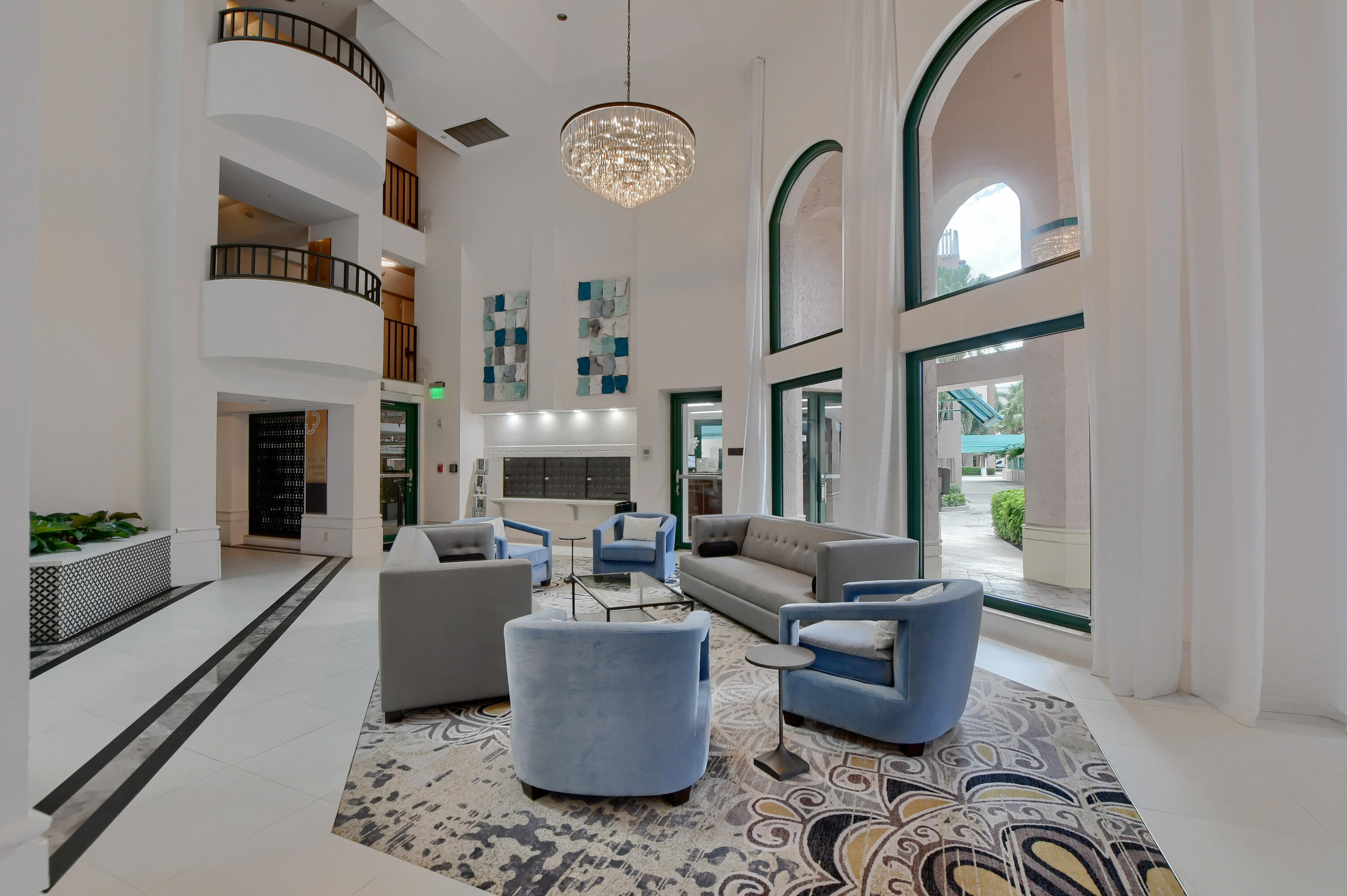 MIZNER COURT CONDO - Residential Lease