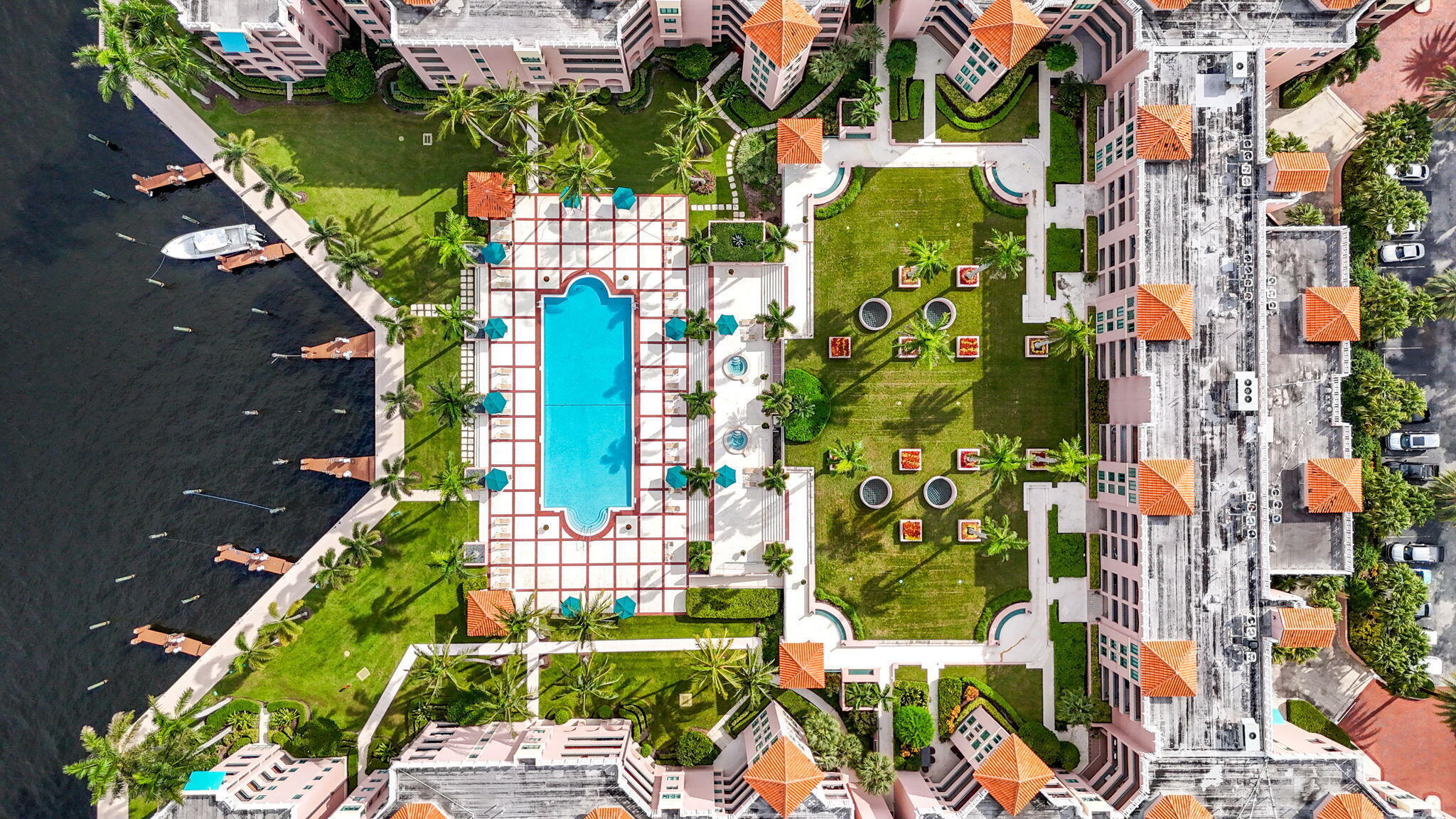 MIZNER COURT CONDO - Residential Lease
