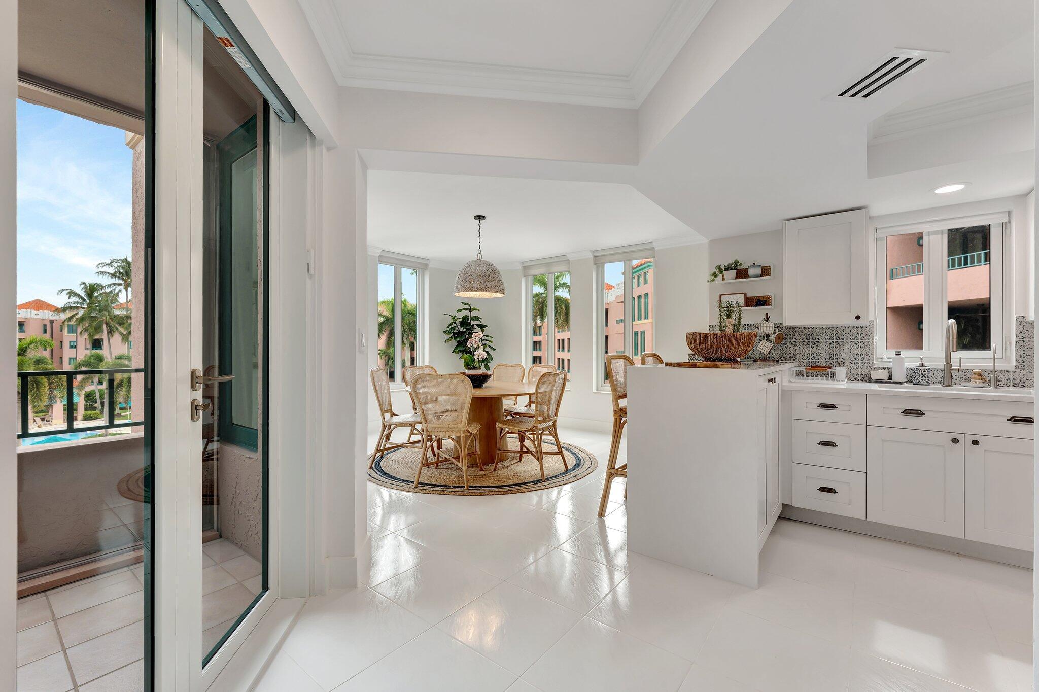 MIZNER COURT CONDO - Residential Lease