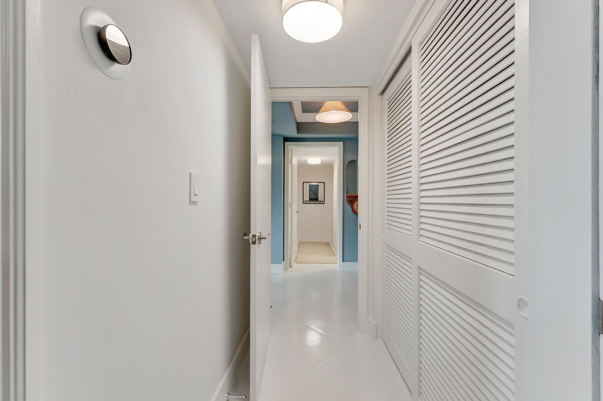 MIZNER COURT CONDO - Residential Lease