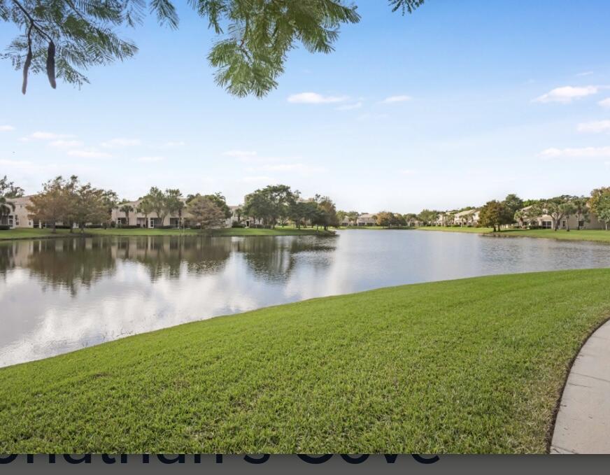 PALMBROOKE TOWNHOMES - Residential Lease