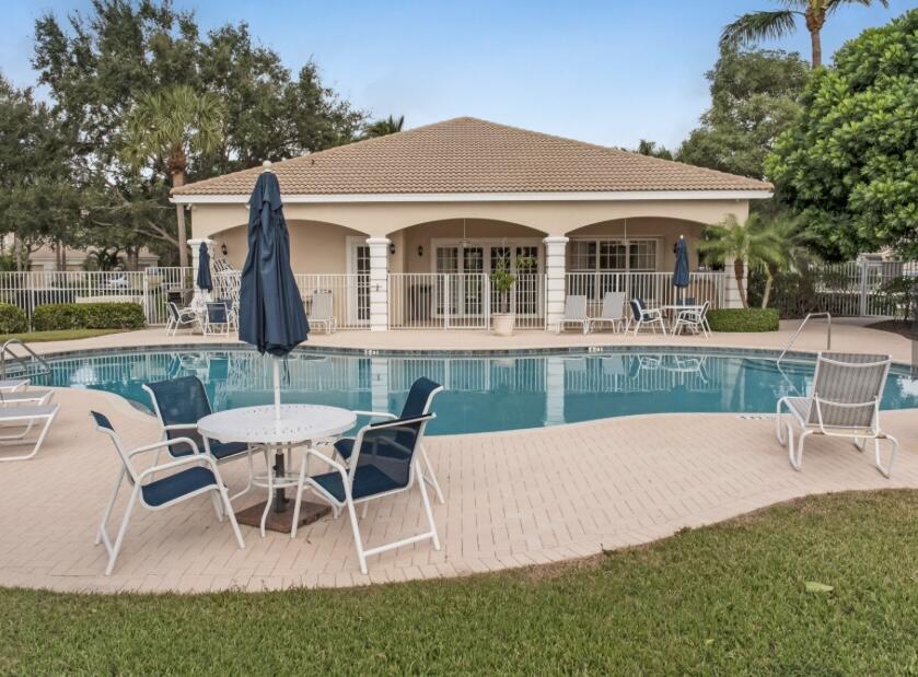 PALMBROOKE TOWNHOMES - Residential Lease