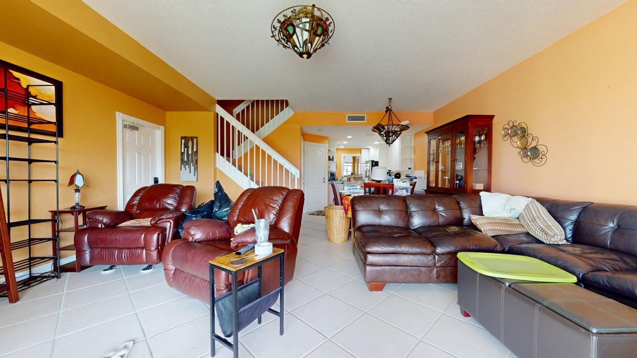 RIVERWALK PL 6 - Residential