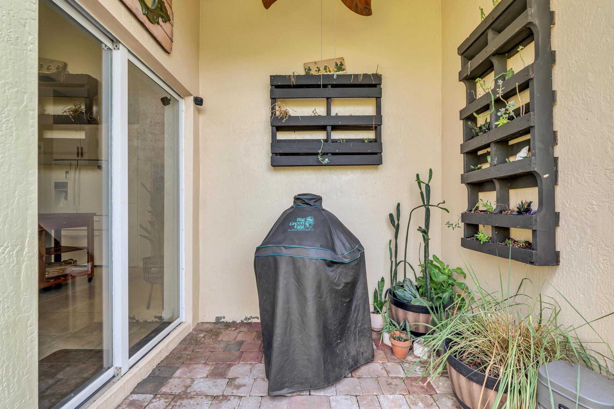 CALI GREENS - Residential