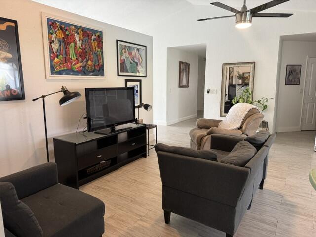 WEST GLEN - Residential