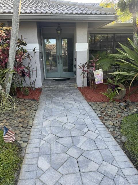 WEST GLEN - Residential