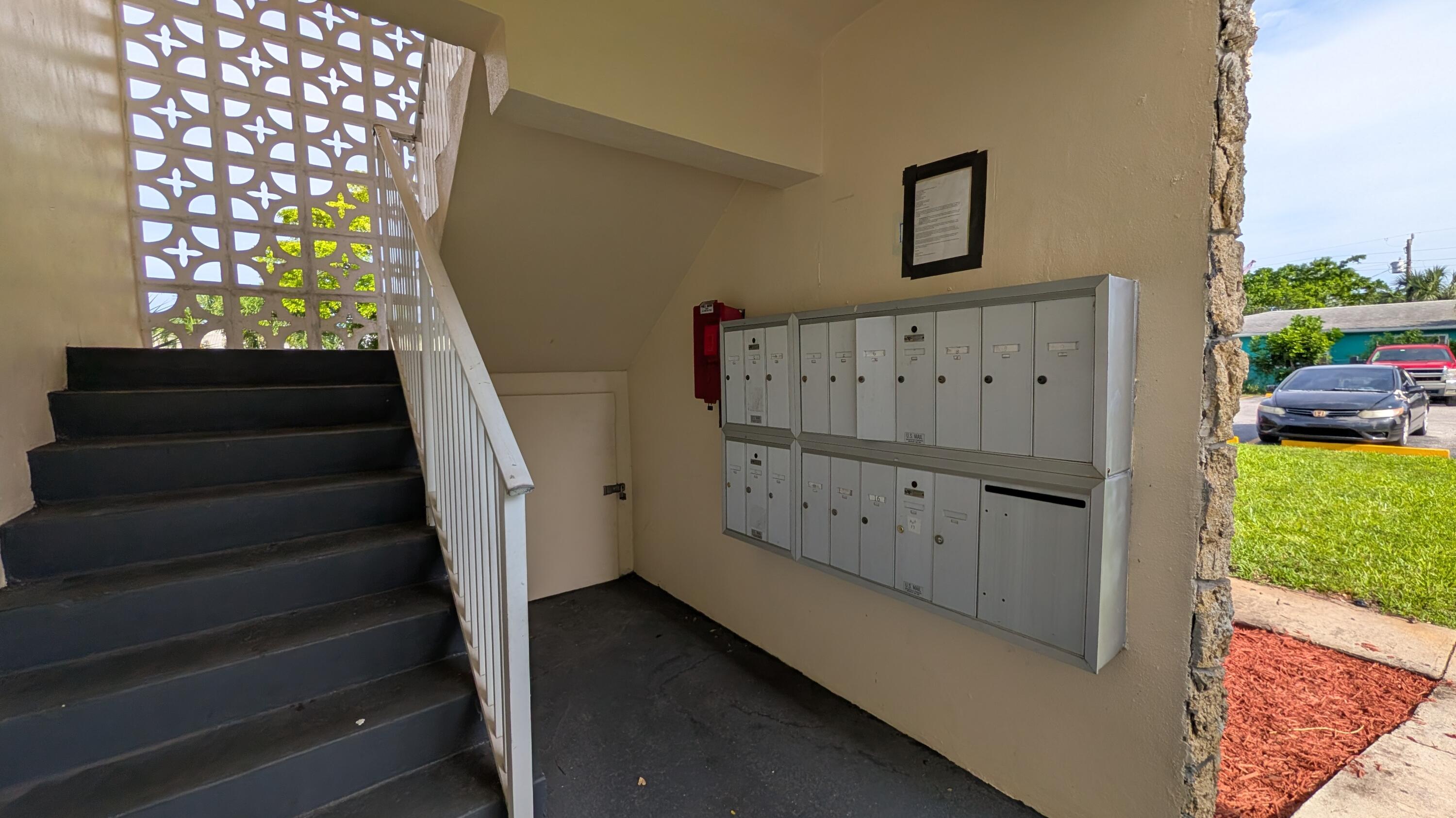 CRESTVIEW GARDENS CONDO - Residential Lease