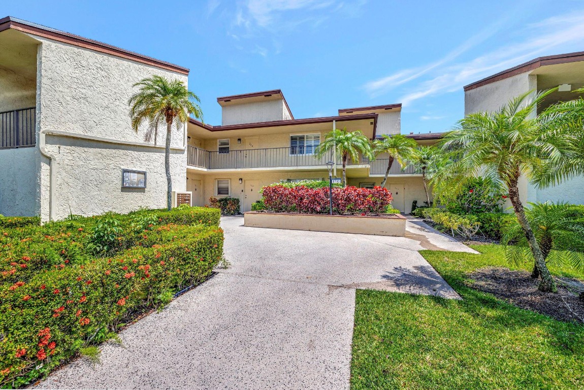 THE CYPRESS AT WOODMONT - Residential